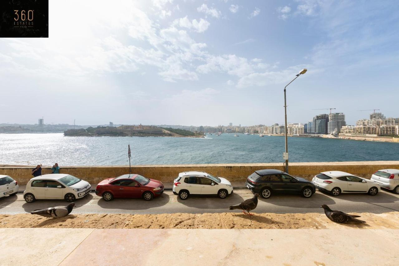 Seafront - Top Location, Top Floor With Wifi & Ac By 360 Estates La Valeta Exterior foto